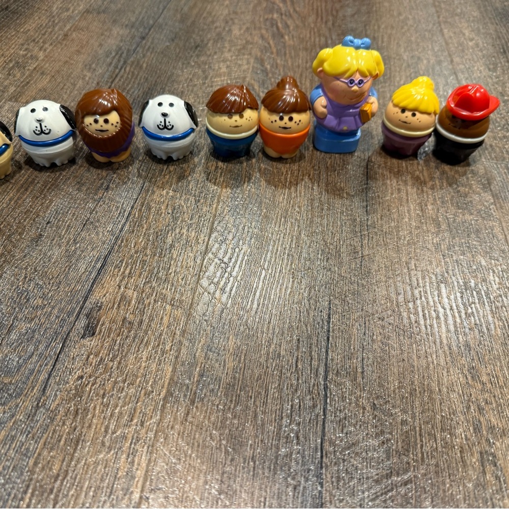 Little Tikes vintage little people